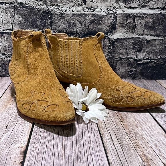 Zara Block Heel Leather Cowboy Ankle Boots Size 37 - Picture 2 of 15